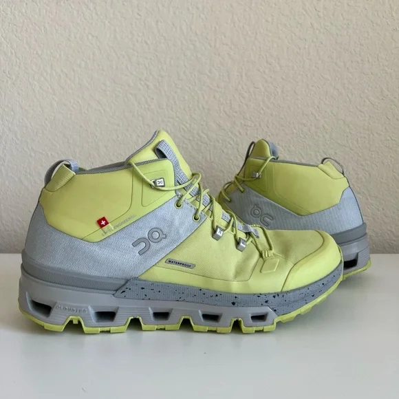 On Running Cloudtrax Waterproof Hiking Shoes Women’s 8 Gray Yellow - Picture 1 of 10